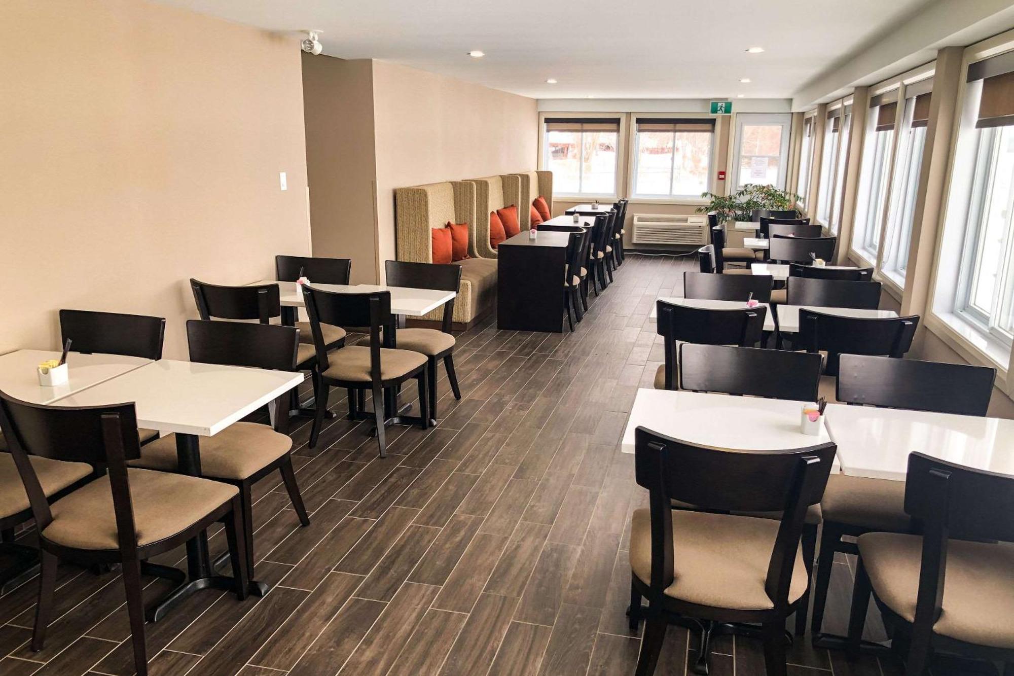 Sleep Inn & Suites Quebec City East Saint-Jean-de-Boischâtel Buitenkant foto